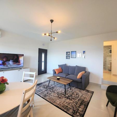 Apartment Big Blue Maslenica Extérieur photo